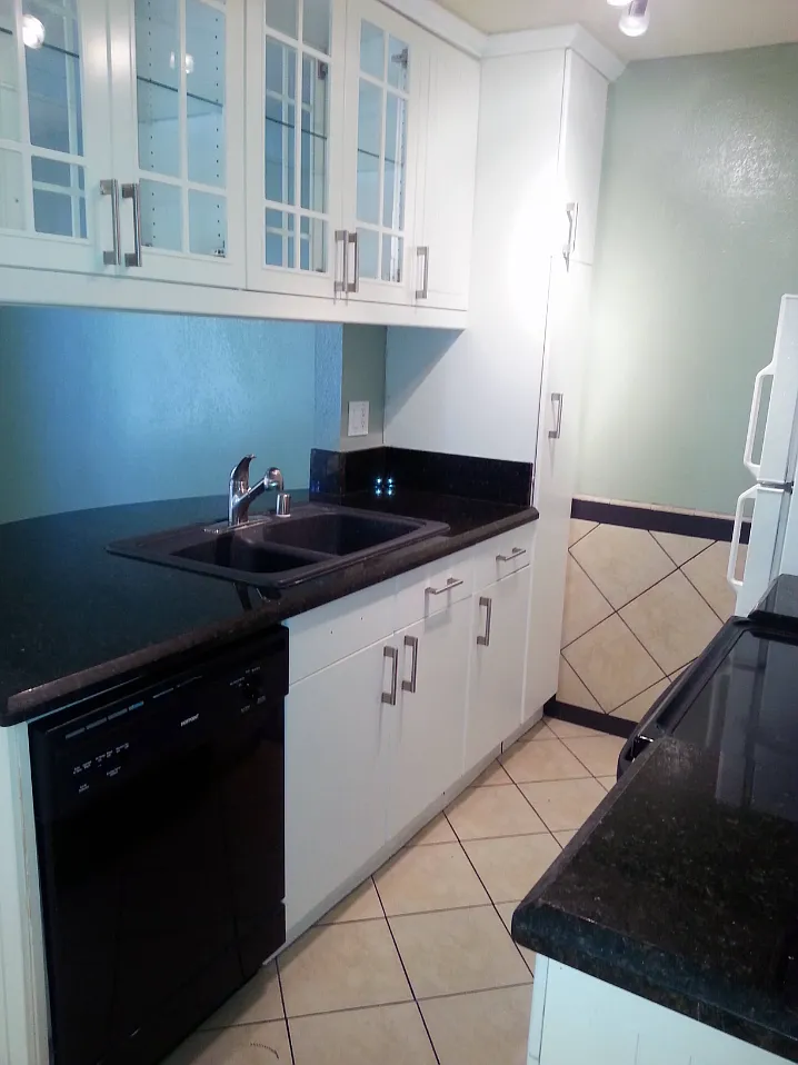 1 bed, 1.0 bath, 650 sqft, $1,795 — Photo 3