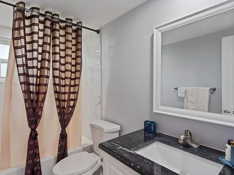 5719 Berlin Dr — Photo 11