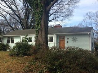 1007 James Pl, Raleigh, NC 27605