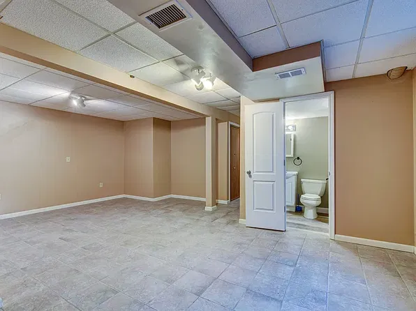 (undisclosed Address), Omaha, NE 68152