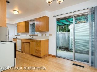 6214 E Burnside St, Portland, OR