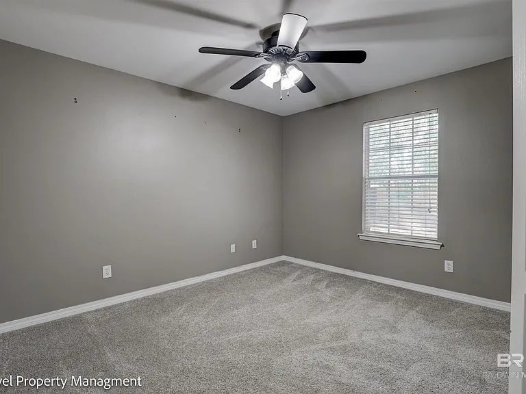 15307 Hearthstone Dr — Photo 12