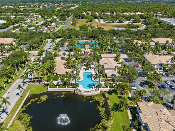 2805 Veronia Dr, Palm Beach Gardens, FL