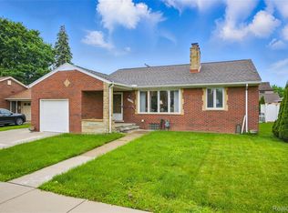 15290 McLain Ave, Allen Park, MI 48101