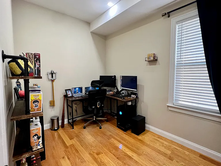 3 Howard Pl #C — Photo 8