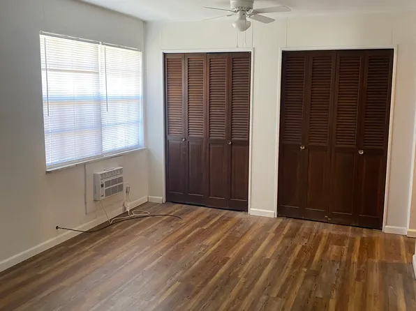 338 N 49th St #338, Belleville, IL 62226