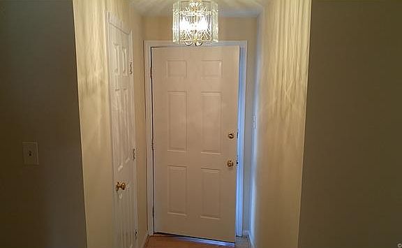 3rd image of 1820 Cedar Hollow Ct #1820
