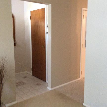 Entry w coat closet