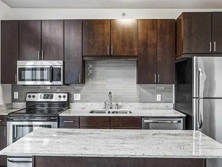 The Flats at West End — Photo 34