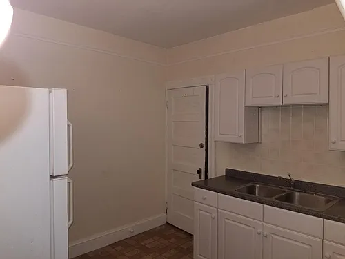 3 Doane Ave #3 Photo 1 3 Doane Ave #3 Photo 1