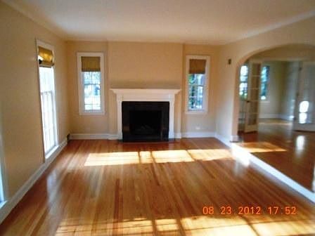 2nd image of 407 S Cottage Hill Ave