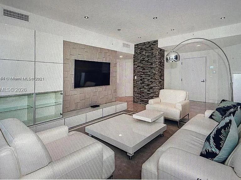 18201 Collins Ave #1101 — Photo 3