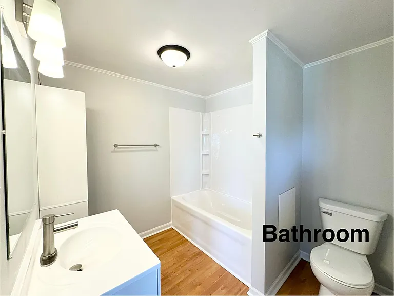 628 S State St #1 — Photo 11