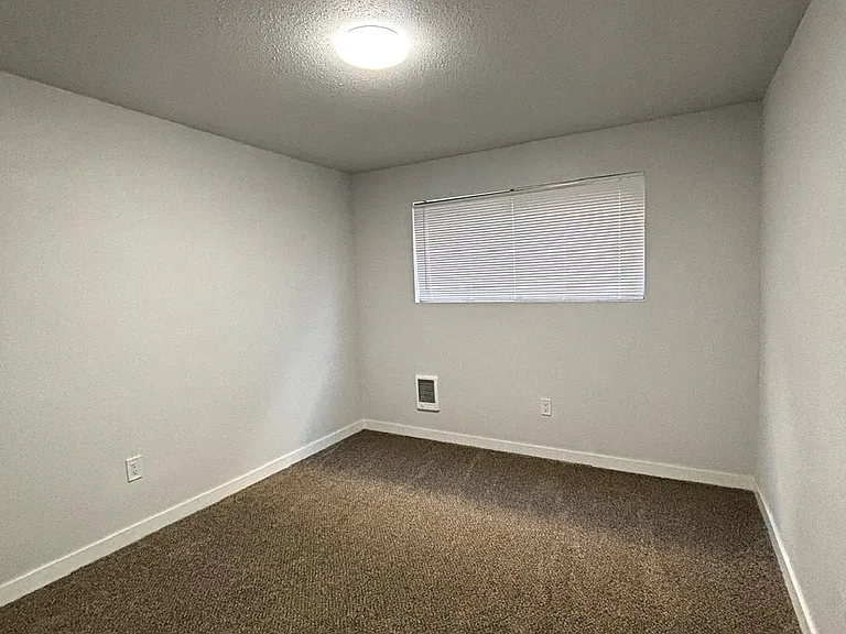 View Ridge Park Villa — Photo 15