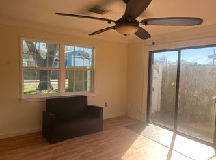 5022 Caroline St, Seabrook, TX 77586