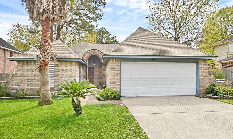 1st image of 8730 Pines Place Dr