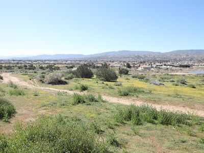 Avenue M2, Lancaster, CA, 93536