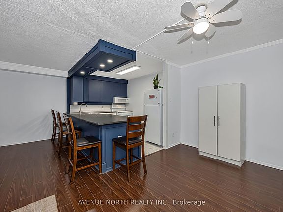 5th image of 900 Dynes Rd #308