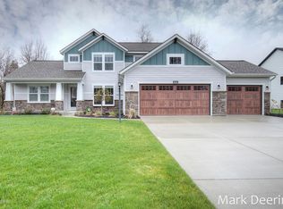 6441 Summer Meadows Dr NE, Rockford, MI 49341