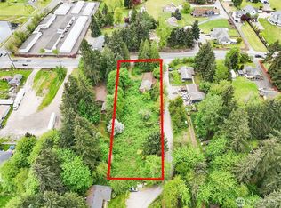 6811 128th St E, Puyallup, WA 98373