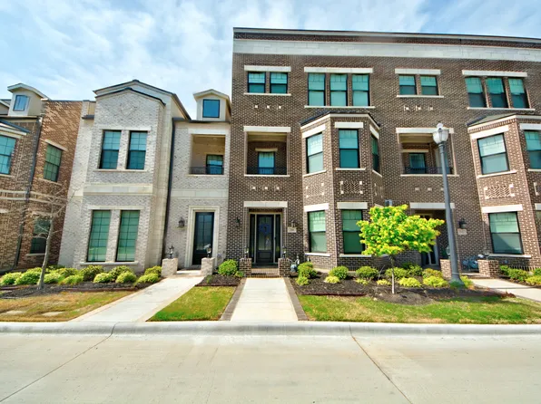 216 Morningside Dr, Roanoke, TX 76262