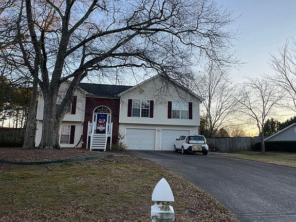 2nd image of 269 Natchez Cir