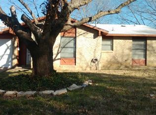 308 Carter Dr, Euless, TX 76039