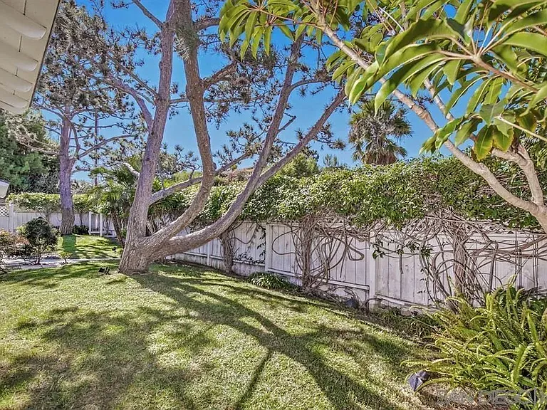 2691 Palomino Cir — Photo 19