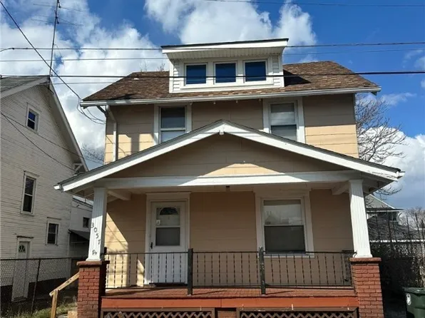 3057 Grove Pl SW, Canton, OH 44710