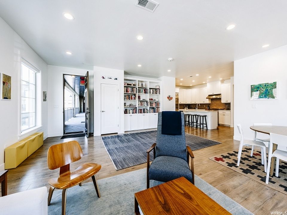 1st image of 2340 E Phylden Dr #204