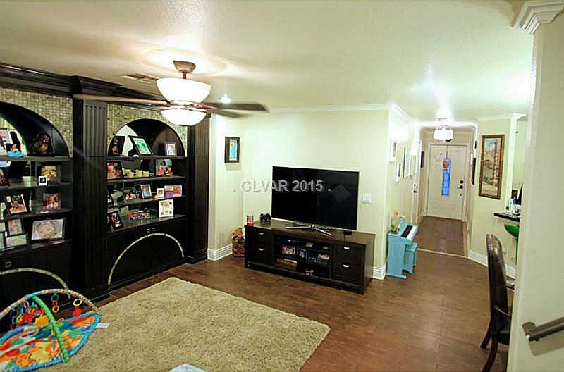 1st image of 1118 Burnt Sky Ave