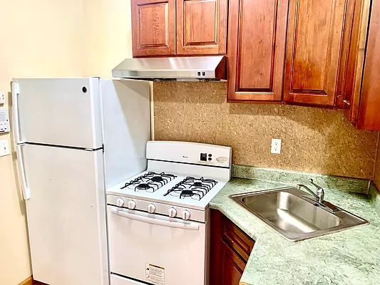 Rented by Roomeze | media 2