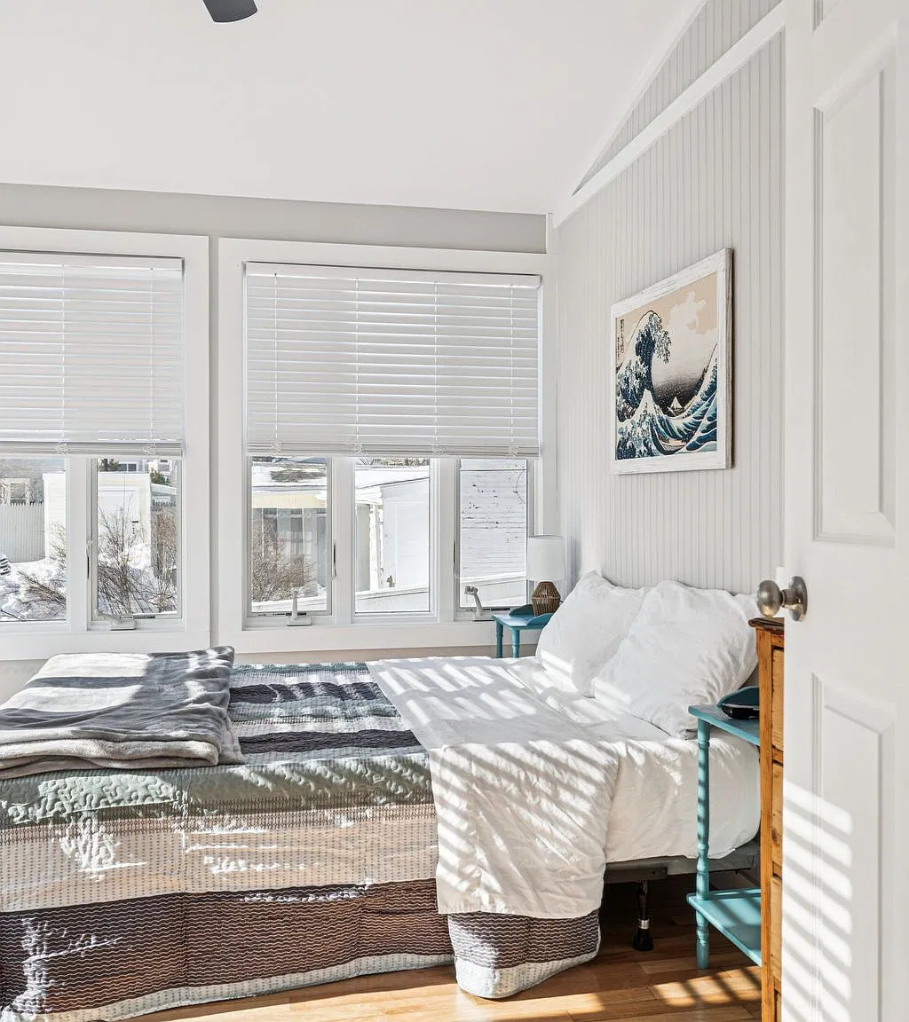 3 bed, 1000 sqft, $3,100 — Photo 3