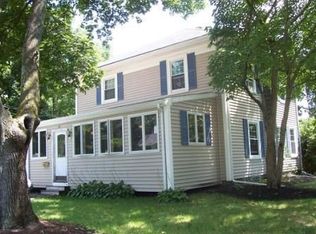 80 Springhill Ave, Bridgewater, MA 02324
