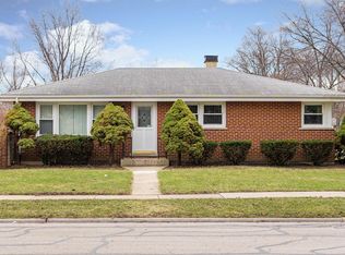 845 N Sumner St, Addison, IL 60101