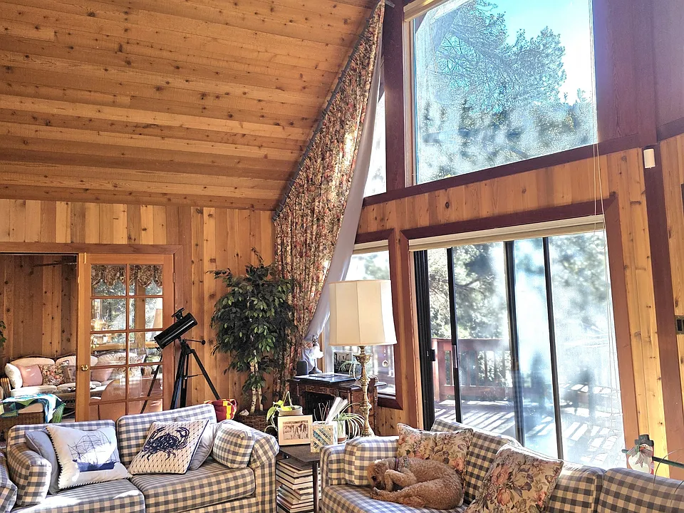 1921 Bernina Dr