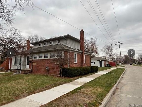 2nd image of 19806 Shady Lane Ave