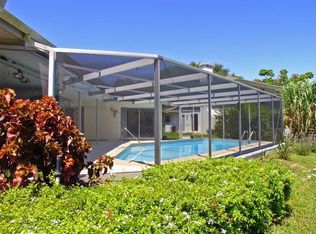 3146 Honeysuckle Rd, Largo, FL 33770