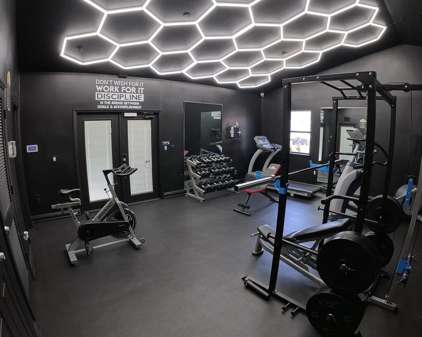Serenity Lake Apartments — Photo 4