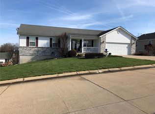 315 Cart Path Ln, Saint Clair, MO 63077