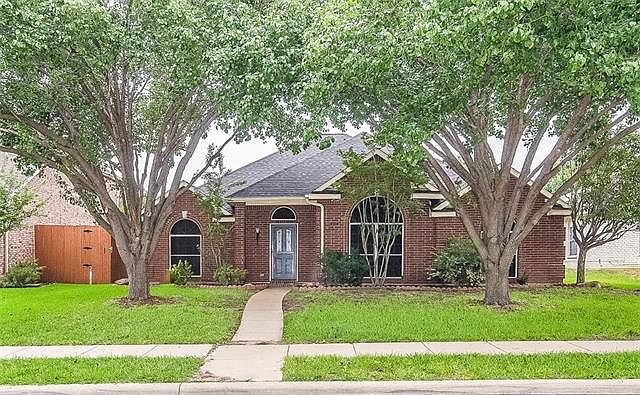 1st image of 1505 Palisades Dr
