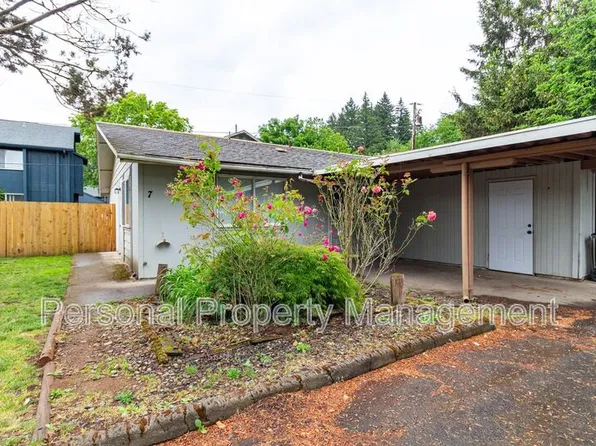 4325 E 17th St #7, Vancouver, WA 98661