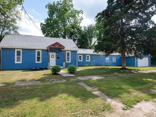 1002 Elm St, Rochester, IN 46975