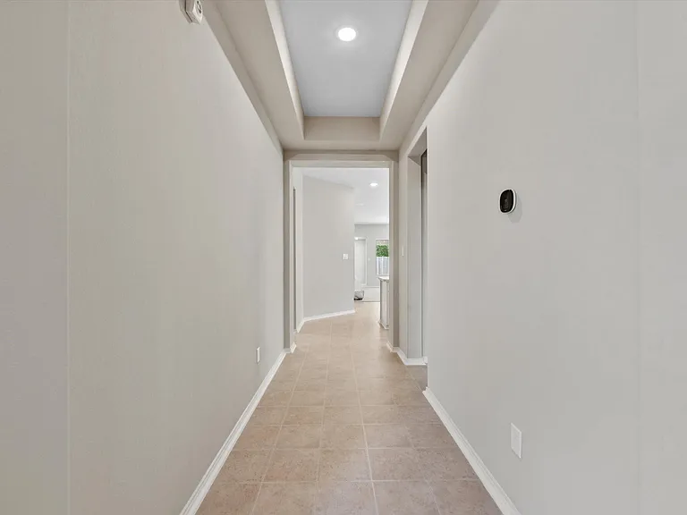 2901 Yaupon Grove Ln — Photo 5