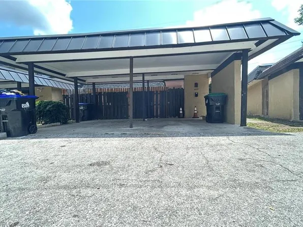 2235 Silver Pines Pl #401, Orlando, FL 32808