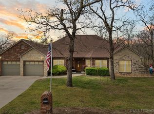 30720 S Cedar Ridge Dr, Inola, OK 74036