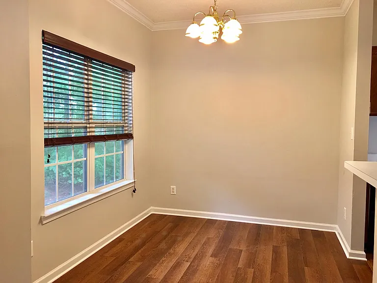 628 N Fairfield Dr — Photo 4