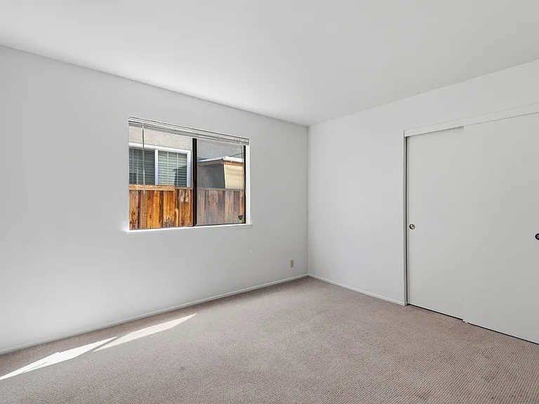 1387 Xavier Ave — Photo 14