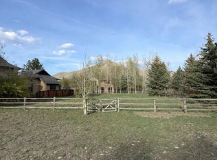 1240 N 2nd Ave, Hailey, ID 83333