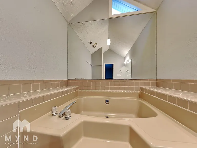 141 McElroy Rd — Photo 19